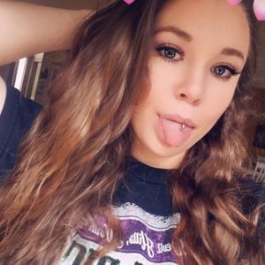 Meet your Posher, Dani